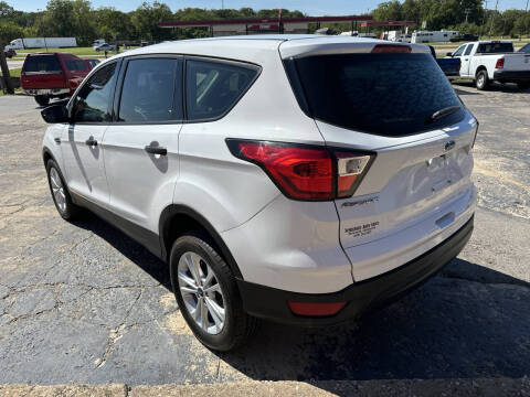 2019 Ford Escape S