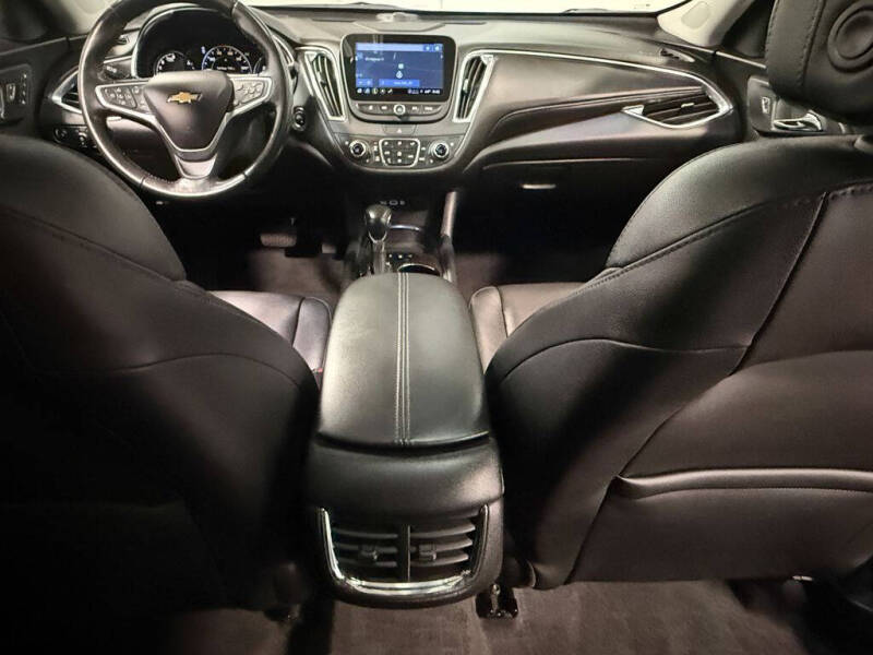 2022 Chevrolet Malibu Premier