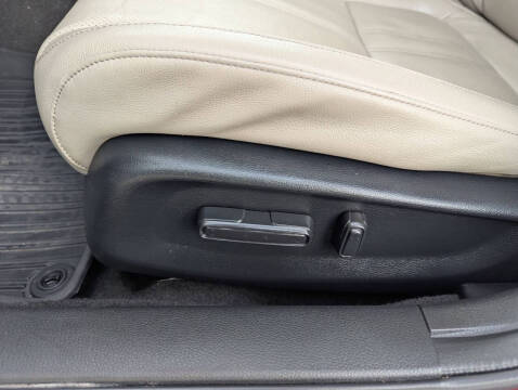 2019 Honda Insight Touring