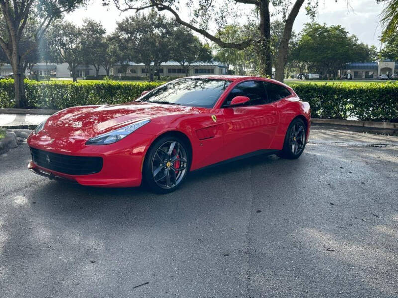 2019 Ferrari GTC4Lusso T