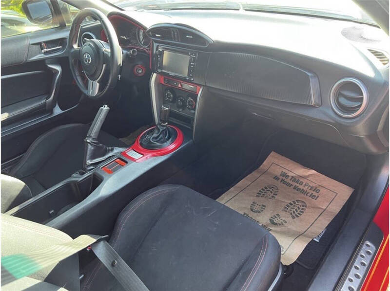 2013 Scion FR-S