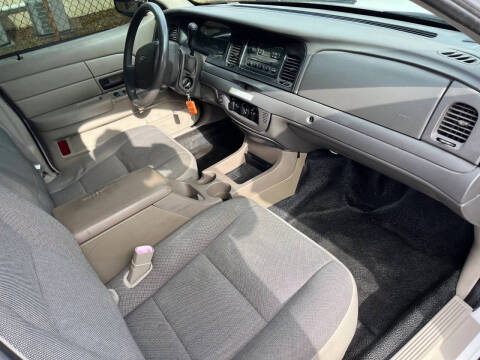 2009 Ford Crown Victoria