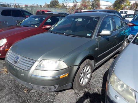 2004 Volkswagen Passat for sale at M & M Auto Brokers in Chantilly VA