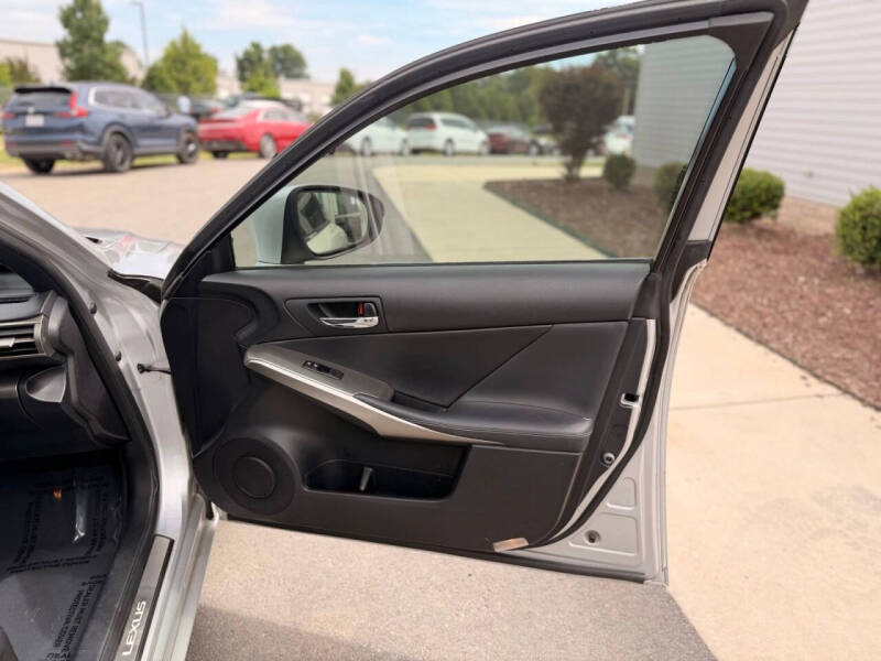 2015 Lexus IS 250