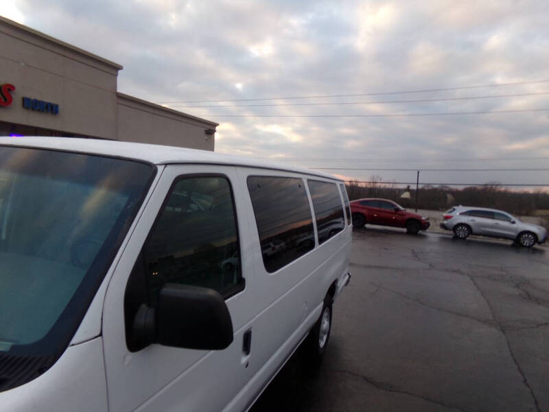 2001 Ford E-Series E-350 SD XL