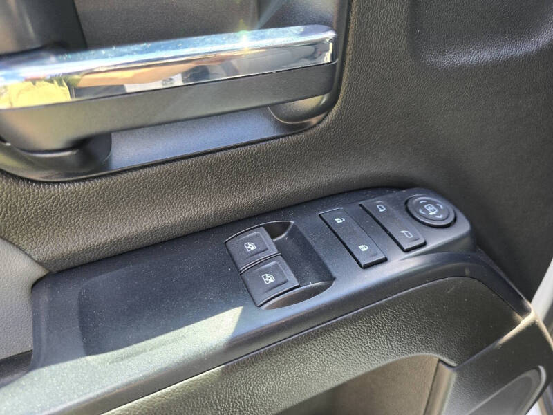 2022 Chevrolet Silverado 5500HD