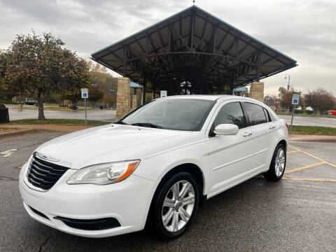 2013 Chrysler 200 for sale at Nationwide Auto in Merriam KS