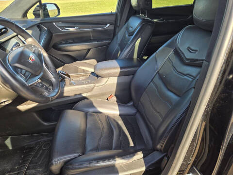 2017 Cadillac XT5 Platinum