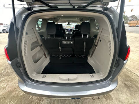 2018 Chrysler Pacifica Touring L Plus