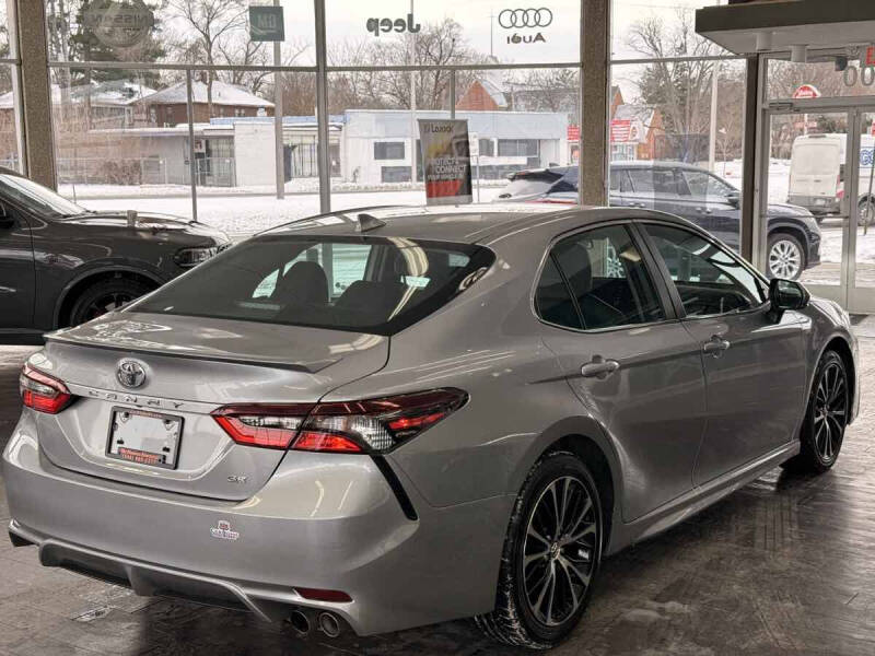 2023 Toyota Camry SE