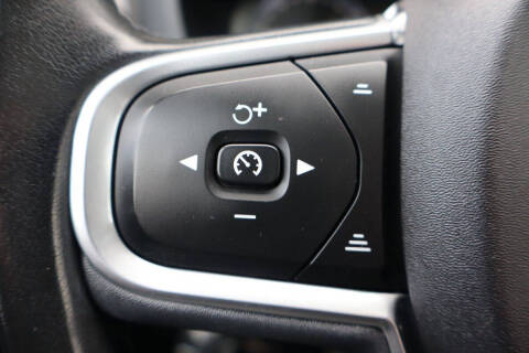 2019 Volvo XC60 T5 Momentum