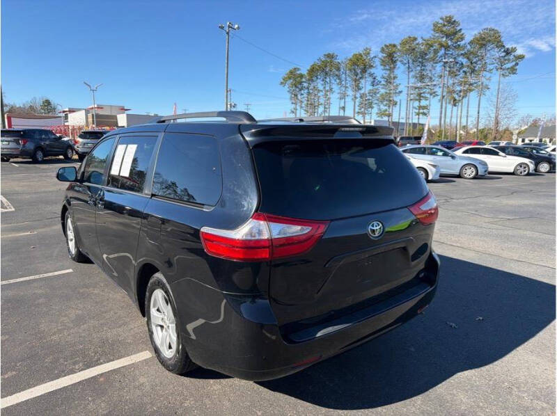 2015 Toyota Sienna