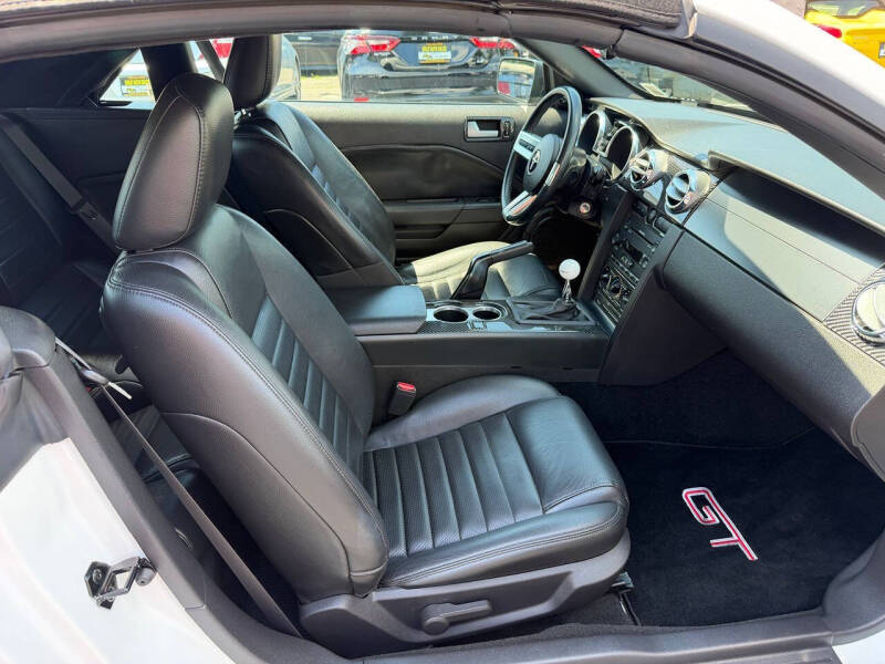 2007 Ford Mustang GT Premium