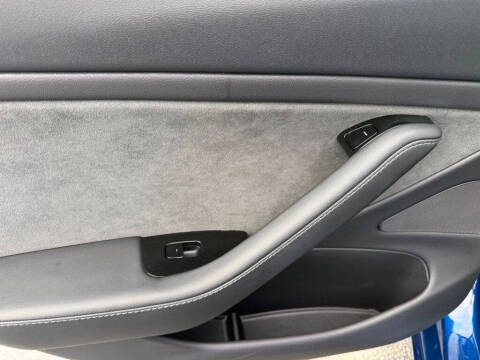 2019 Tesla Model 3 Performance
