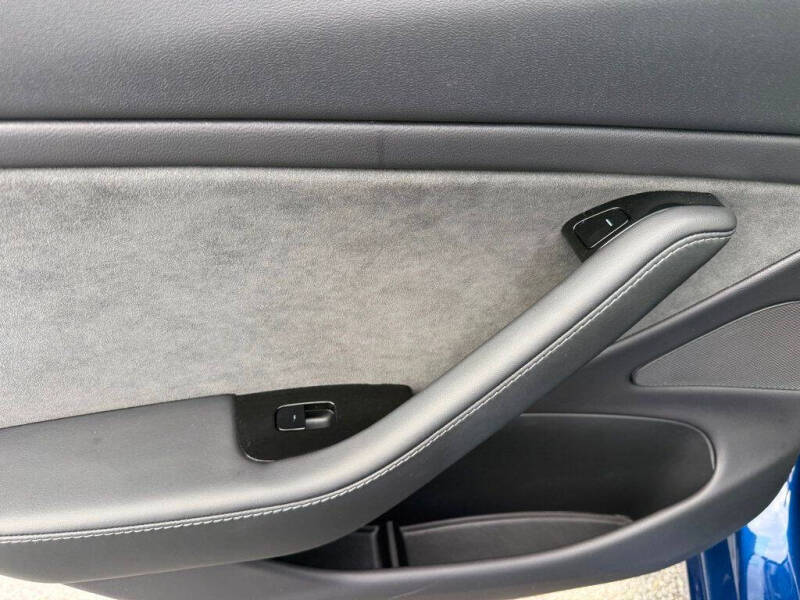 2019 Tesla Model 3 Performance