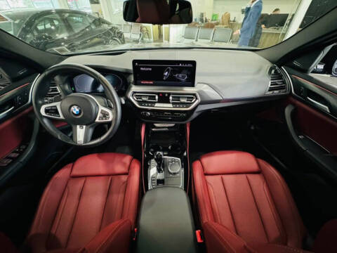 2024 BMW X4 xDrive30i