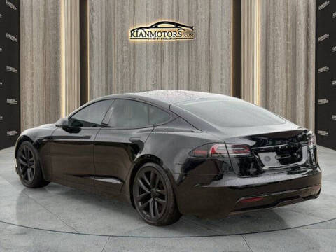 2023 Tesla Model S Standard Range