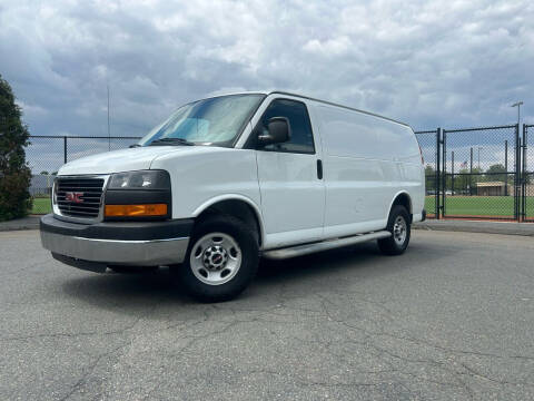2016 GMC Savana 2500