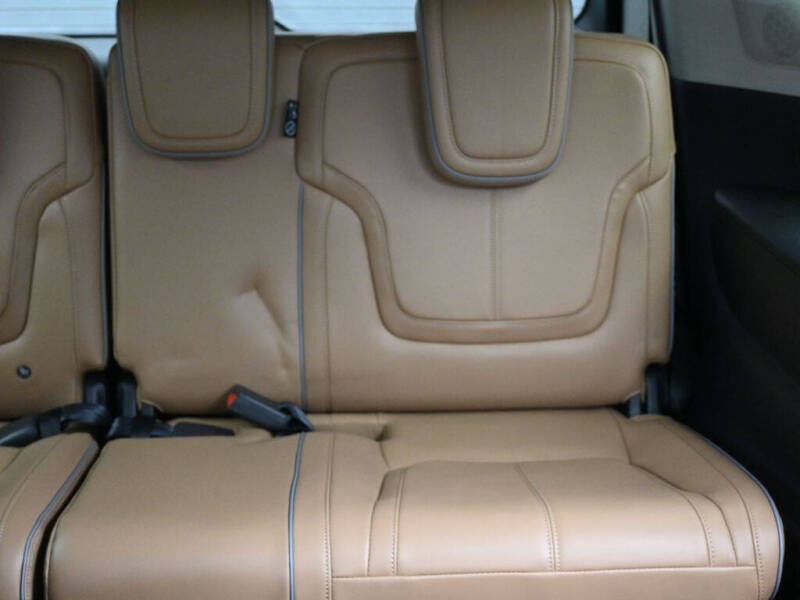 2025 Infiniti QX80 Sensory