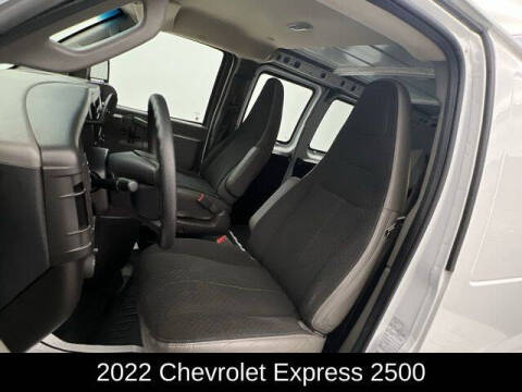 2022 Chevrolet Express 2500