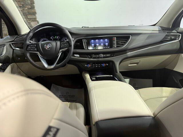 2024 Buick Enclave Essence