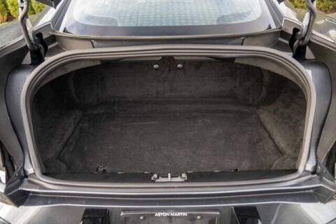 2025 Aston Martin Vanquish