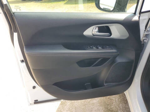 2024 Chrysler Pacifica Touring