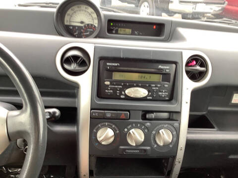 2004 Scion xB