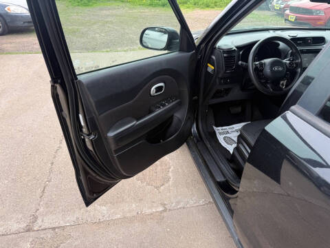 2019 Kia Soul +