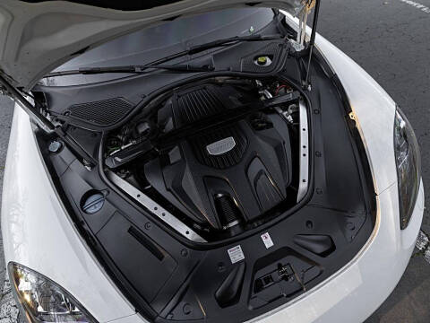 2017 Porsche Panamera 4