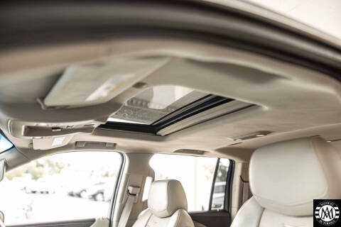 2018 Cadillac Escalade ESV Luxury