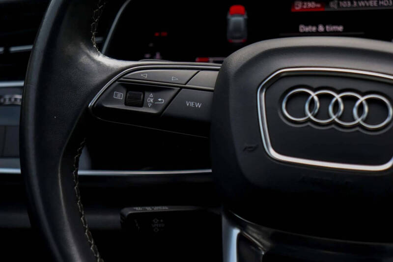 2021 Audi Q8 quattro Premium Plus 55 TFSI