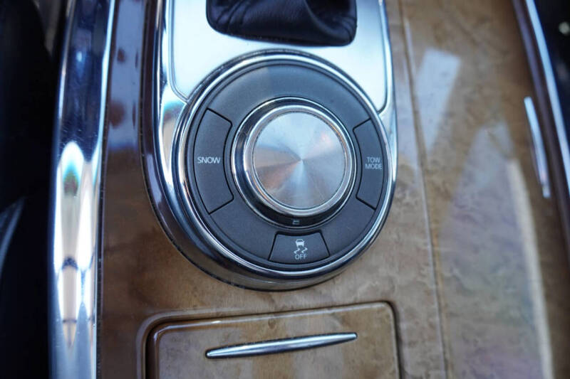 2012 Infiniti QX56