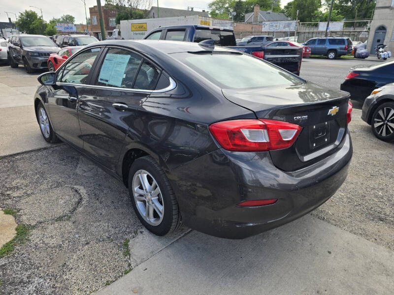 2017 Chevrolet Cruze LT Auto