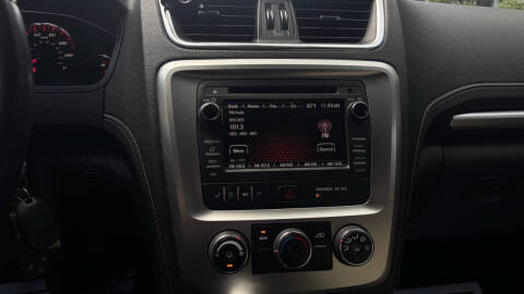 2014 GMC Acadia SLE-2
