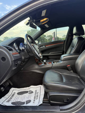 2014 Chrysler 300