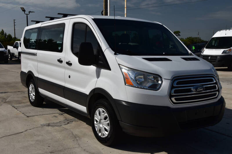 2016 Ford Transit XLT's photo