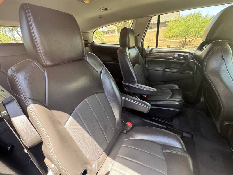 2016 Buick Enclave Leather