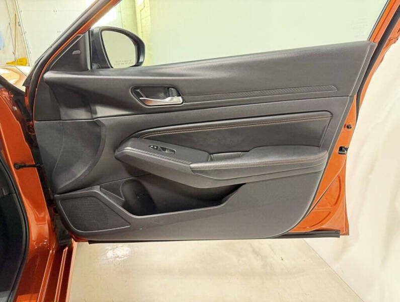 2020 Nissan Altima 2.5 SR