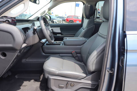 2027 Ford Expedition Active