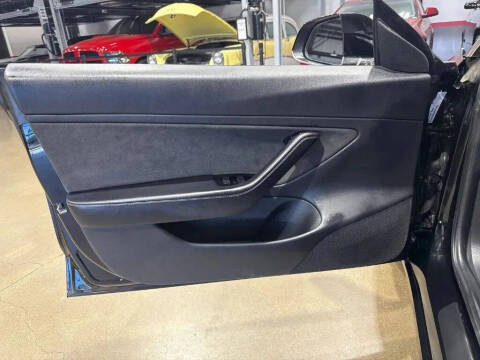 2018 Tesla Model 3 Performance