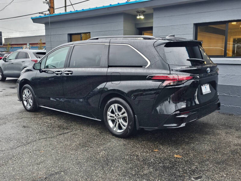 2022 Toyota Sienna