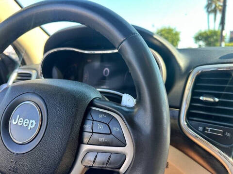 2015 Jeep Grand Cherokee Laredo