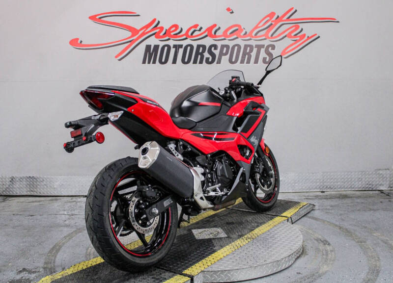 2024 Kawasaki Ninja 500 SE ABS