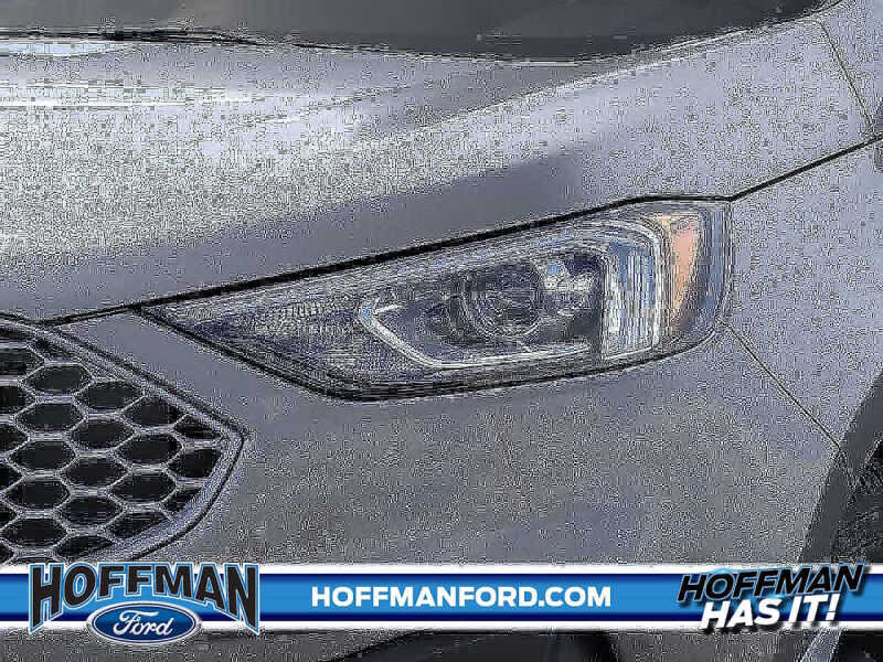2023 Ford Edge SE