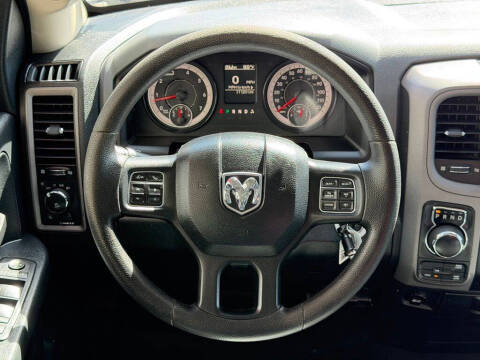2017 RAM 1500 Express
