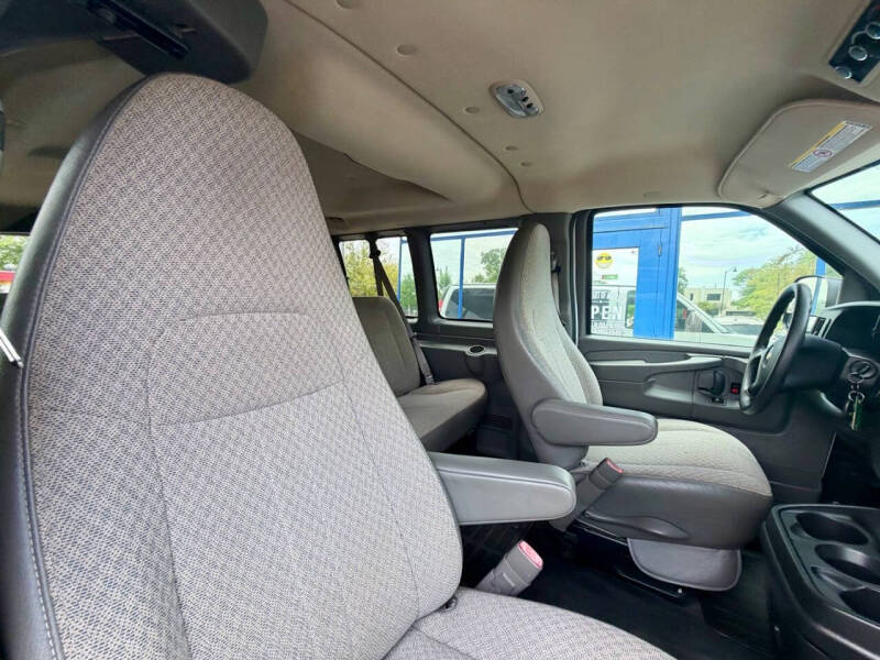 2013 Chevrolet Express LT 3500