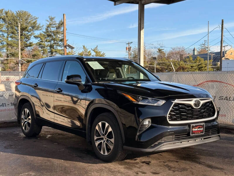 2021 Toyota Highlander XLE