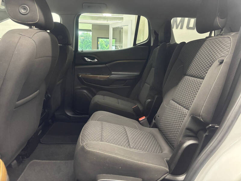 2019 GMC Acadia SLE-2