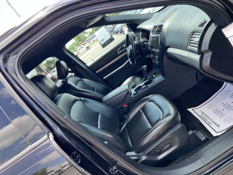 2019 Ford Explorer XLT